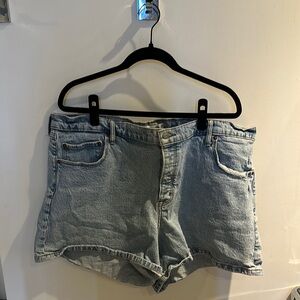 Abercrombie and Fitch High Rise Denim Dad Shortd